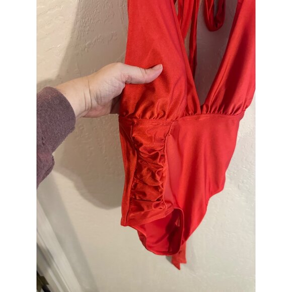 Y Nicole Miller New York Red Convertible Deep V Neck Strappy One Piece Swimsuit - Picture 4 of 12